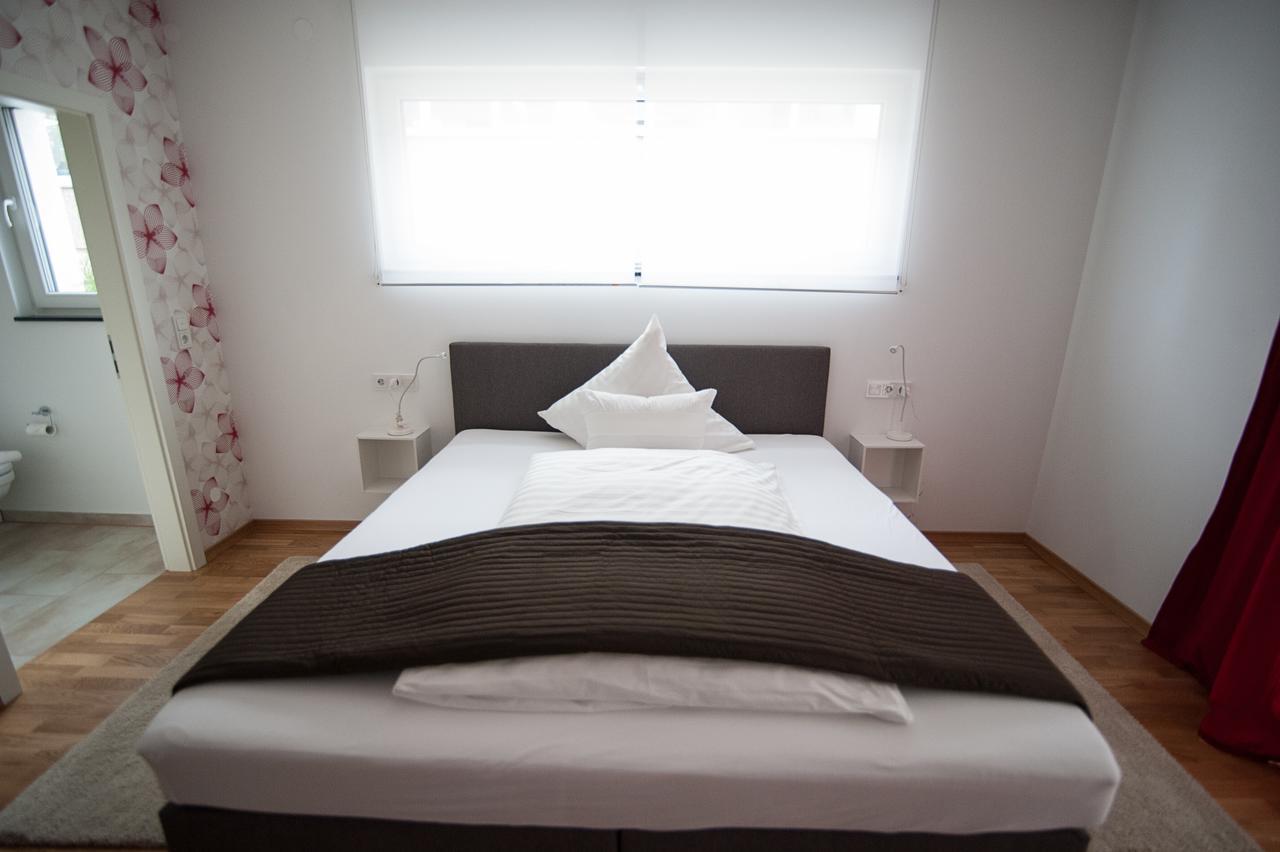Hotel Apartment Am Arbach Eningen unter Achalm Rom bilde
